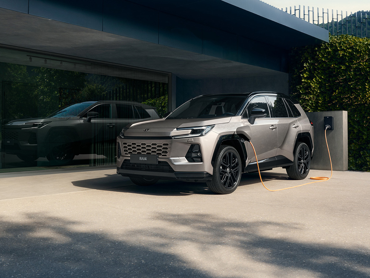 Przedsprzedaż nowej Toyoty RAV4 PLug-in Hybrid